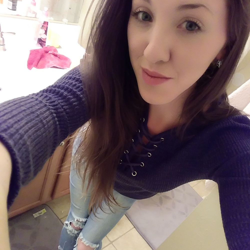 Meet your Posher, Hannah